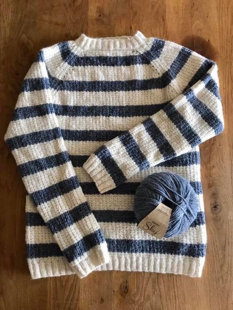 Striped Knitted Sweater, Raglan Pullover, Free Knitting Patterns, Top Down, Drops Design, Knitted Sweater, Free Knitting, Needlework, Diy And Crafts