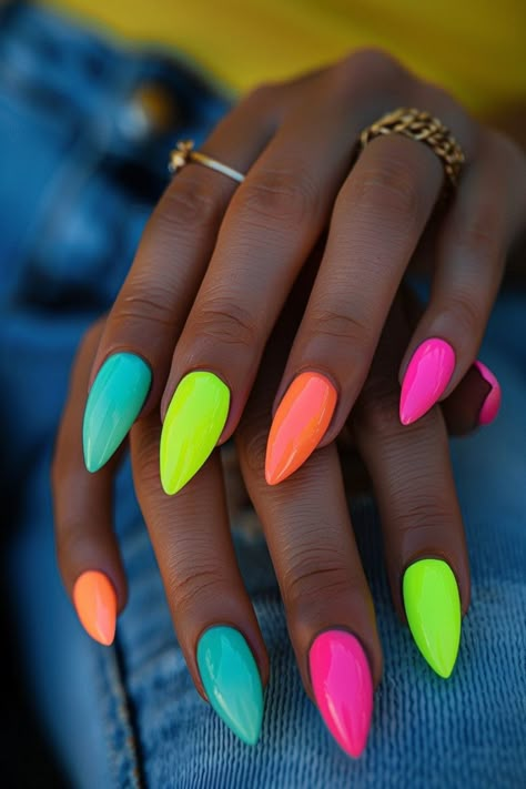 15 Sizzling Summer Almond Nail Ideas for a Hot Girl Summer Summer Almond Nails, Almond Nail Ideas, Almond Nail Designs, Pastel Princess, Neon Nail Art, August Nails, Designs For Short Nails, Nails Art Ideas, Almond Nails Designs