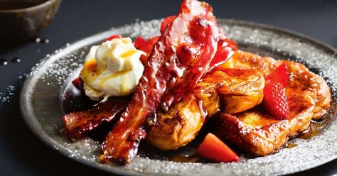 "My French toast is just that perfect combination of salty and sweet, and it's seriously naughty!" - Colin Fassnidge French Toast Bacon, Pancake Bacon, Toast Bacon, Christmas Breakfast Recipe, Eggs And Bacon, Breakfast Platter, Christmas Breakfast, Bacon Egg, Indulgent Desserts