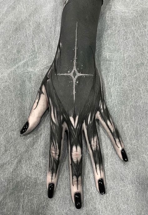 Black Out Hand Tattoo Designs, Nyx Tattoo Ideas, Half Blackout Sleeve, Blackout Finger Tattoo, Dark Geometric Tattoo, Tattoo Reminders, Tattoo Sleeve Men Half, Gothic Tattoos Men, Gothic Leg Tattoos