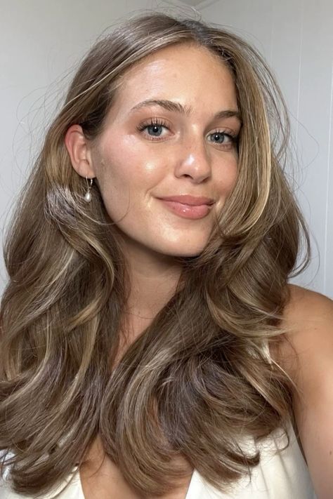 Romantic Blonde Hair, Brown Hair Inspiration Pale Skin, Light Brown Hair With Babylights And Money Piece, Ashy Bronde Balayage Highlights, Soft Highlights Brown Hair, Soft Brown With Highlights, Light Brown Hair Cool Tone Pale Skin, Hairstyles For Pale Skin, Hair Styles For Light Skins