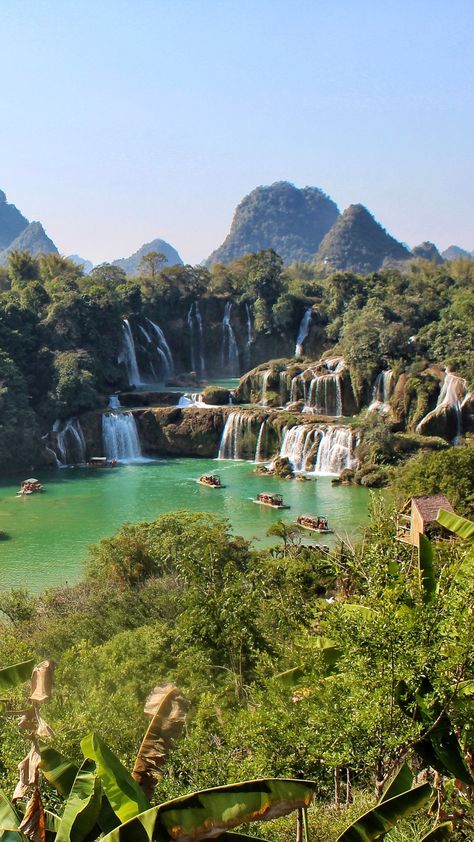 4 Day Itinerary in Chongzuo, Guangxi: Detian Waterfalls & Mingshi Scenic Area – Rachel Meets China Detian Waterfall, Wenzhou Grand Waterfall, China Landscape, Zhangjiajie National Forest Park, Xijiang Miao Village, China Mountains Landscape, Guangxi China, Laojun Mountain China, Gap Year Travel