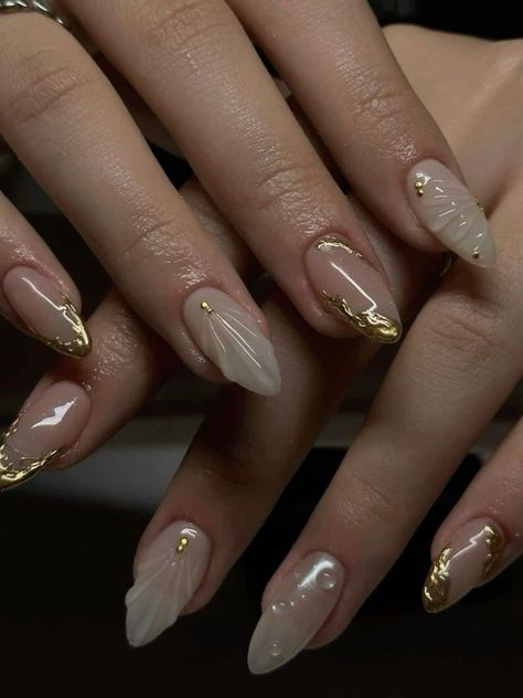 French Tip Nails Y2k, Almond Nails French Tip, Gold Chrome Nails, Almond Nails French, Gold Drip, Nails Y2k, Nails French Tip, Nails Gold, Mermaid Tears