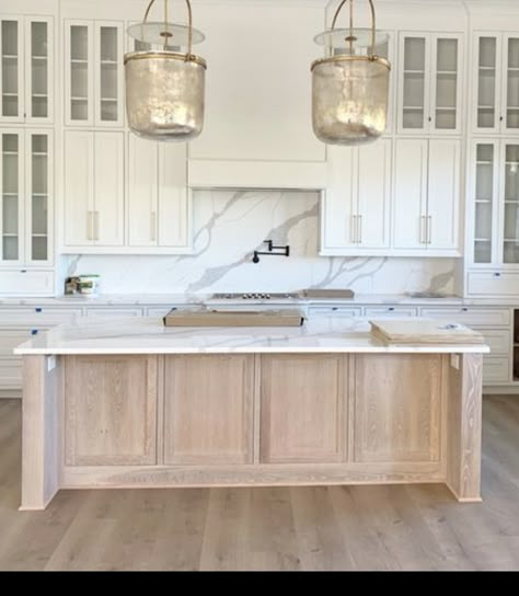 Small White Oak Kitchen, White Oak Kitchen Islands, Oak Island Kitchen, White Oak Island Kitchen, White And White Oak Kitchen, Square Island Kitchen, White Oak Kitchen Island, Cranberry Kitchen, White Oak Island