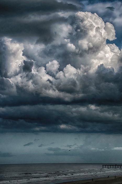 Stormy Weather Aesthetic, Stormy Aesthetic, Ocean Art Painting, The Dark Night, 2022 Art, Seascape Photography, Daytona Beach Florida, Earth Wind, Color Study