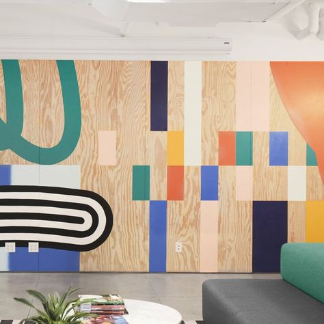 Environmental Design Ideas, Feature Wall Ideas Office, Colorful Abstract Mural, Art Therapy Room Design, Art Studio Mural, Environmental Graphic Design Wall, Office Accent Wall Ideas, Art On Plywood, Art Installation Ideas