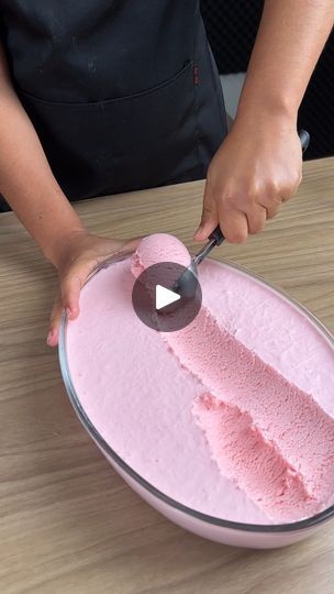 I don't buy ice cream anymore, I just make it at home | I don't buy ice cream anymore, I just make it at home | By SuperYummyFacebook Frozen Fruit Smoothie Recipes, Home Made Ice Cream, Sorbet Ice Cream, Parfait Desserts, Ice Cream At Home, Make Ice Cream, Ice Cream Toppings, Creamy Desserts, Strawberry Desserts