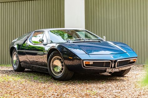 First owned by the famous British racing driver and car accessories pioneer, Les Leston. Maserati Bora, Car Reference, Maserati Ghibli, Classic Sports Cars, Italian Cars, Expensive Cars, Racing Driver, Car Girl, Car Collection