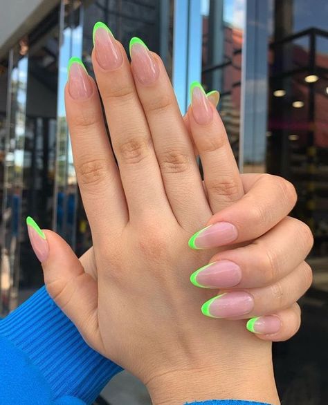 Almond Summer Nails 2023, Almond Summer Nails, Acrylic Nails Almond, Summer Nails Almond, Summer Nails 2023, Neon Acrylic Nails, Neon Green Nails, Nagel Tips, Summery Nails