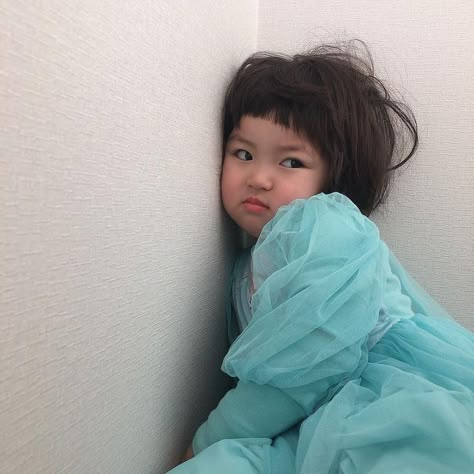 Fesyen Islam, Cute Babies Photography, Ulzzang Kids, Cute Asian Babies, Kids Mood, Baby Stickers, Korean Babies