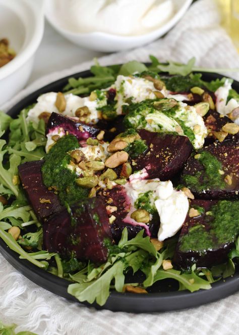 Cooking with Manuela: Roasted Beet and Arugula Salad with Burrata and Pistachios Beet And Arugula Salad, Salad With Burrata, Pistachio Salad, Burrata Salad, Warm Breakfast, Freshly Squeezed Orange Juice, Loaded Baked Potatoes, Quick And Easy Recipes, Roasted Beets