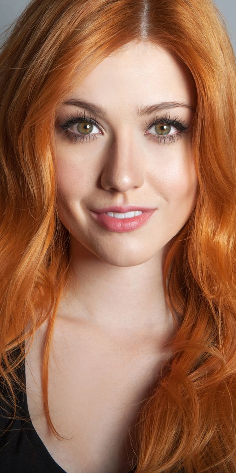 Hot and Beautiful, Katherine McNamara, 1080x2160 wallpaper Redhead Hairstyles, Pretty Redhead, Red Haired Beauty, Red Hair Woman, Beautiful Red Hair, Long Red Hair, Girls With Red Hair, Katherine Mcnamara, Redhead Beauty