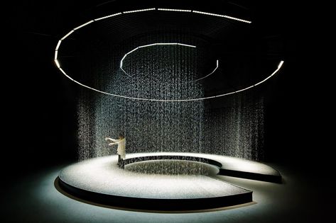 Gallery of When Droplets Create Space: A Look at Liquid Architecture  - 18 Liquid Architecture, Architectural Lighting Design, Olafur Eliasson, Stage Set Design, Set Design Theatre, Theatre Design, Tableau Design, Bad Design, Scenic Design