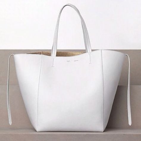 Handbags Uk, Patent Leather Bag, Leather Totes, White Tote Bag, Blue Handbags, White Handbag, Best Handbags, White Tote, Tote Bag Leather