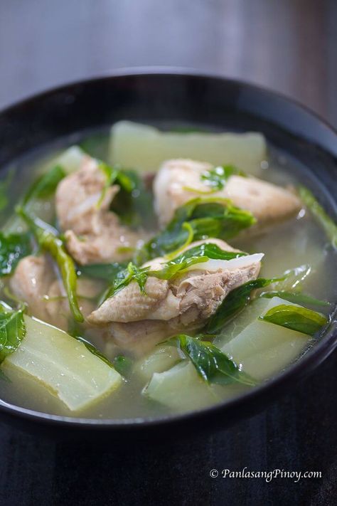 Tinola Soup, Tinola Recipe, Chicken Tinola, Tinola, Recipe For Chicken, Soup Dish, Detox Soup, Pinoy Food, Chicken Crockpot Recipes