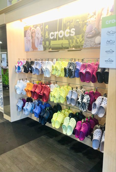 Crocs Store, Shoe Store Design, Store Shelves Design, Container Cafe, Shelves Design, Shoe Rack Living Room, Cafe Shop Design, Small Business Inspiration, Store Shelves