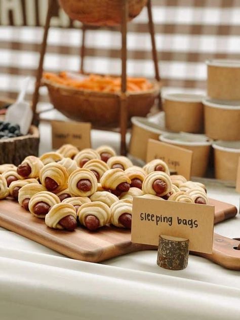 Bear Themed Appetizers, Smores Baby Shower Theme, S'more Baby Shower Theme, Woodland Theme Baby Shower Food, Woods Theme Baby Shower Ideas, Smore Love Baby Shower Party Ideas, S��’mores Baby Shower Decorations, Camp Theme Baby Shower Ideas, Campfire Baby Shower Theme