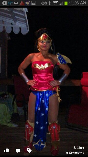 Wonder Woman Wonder Woman Diy Costume, Wonder Woman Costume Diy, Wonder Woman Diy, Wonder Woman Halloween Costume, Comic Con Costumes, Woman Cosplay, Wonder Woman Cosplay, Wonder Woman Costume, Diy Costume