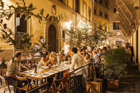 Find the best restaurants in Florence, Italy. A list of the best places to eat in Florence, Italy, from pizza to steak to sushi. Florence Restaurants, Italy Restaurant, Italy Tours, French Bistro, Top Restaurants, Al Fresco Dining, Best Places To Eat, Italian Restaurant, Florence Italy