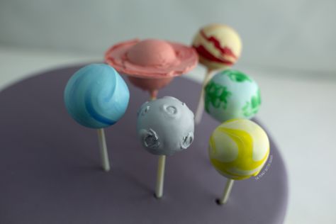 1st Birthday Cake, Cakepops, Cake Pops, 1st Birthday, Planets, Birthday Cake, Cake, Stars, Birthday