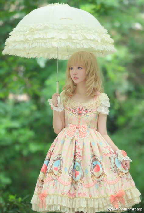 Upcoming ❤☼☁~Sunday Picnic~❤☼☁ theme Lolita dress, do you like it? Sunday Picnic, Fashion Library, Vestido Charro, Mode Harajuku, Japanese Lolita Fashion, Lolita Outfits, Asian Inspiration, Japan Style, Japanese Street Fashion