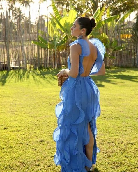 Prom Dresses Backless, Ruffle Prom Dress, Guest Attire, Wedding Attire Guest, Backless Prom Dresses, Castle Wedding, Gala Dresses, Dresses Backless, Evening Party Dress