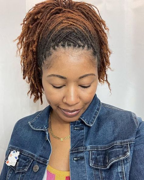 Microlocs Ponytail, Lox Styles, Tiny Locs, Sista Locks, Microlocs Hairstyles, Microlocs Styles, Microloc Styles, Faux Locs Blonde, Sister Locks Hairstyles