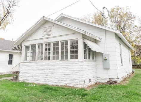 c.1925 Bungalow - Cheap House in Illinois $50K - Old Houses Under $50K 1929 Bungalow, The Blushing Bungalow, 1920s Bungalow Floor Plan, Blessed Little Bungalow, Bungalows Key Largo, 1925 Bungalow, Enclosed Front Porch, 5 Panel Doors, House Bungalow