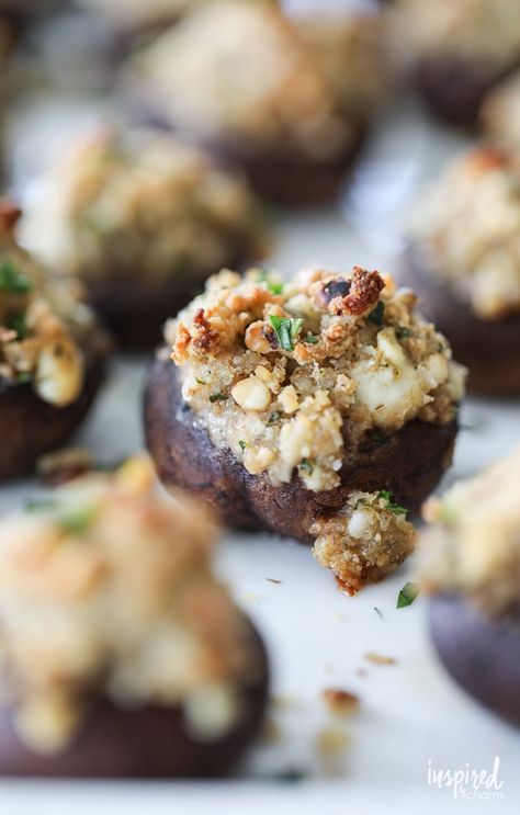 Walnut and Blue Cheese-Stuffed Mushrooms Blue Cheese Stuffed Mushrooms, Mushroom Appetizer Recipes, Vegan Stuffed Mushrooms, Sausage Stuffed Mushrooms, Mushroom Appetizers, Cheese Stuffed Mushrooms, Easter Appetizers, Stuffed Mushroom, Christmas Recipes Appetizers