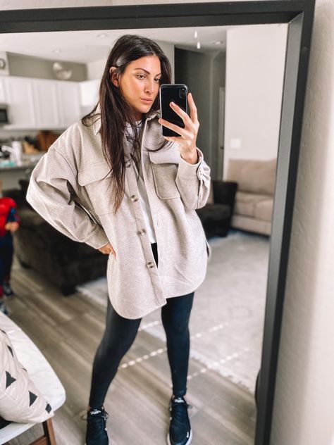 Shacket Leather Leggings, Oversized Cream Shirt Outfit, Womens Shirt Jacket, Shaket Jacket And Leggings, Oversize Shirt And Leggings Outfit, Gray Shacket Outfit Women, Shacket Outfit Leggings, Outfits With Oversized Jackets, Grey Shacket Outfit Women