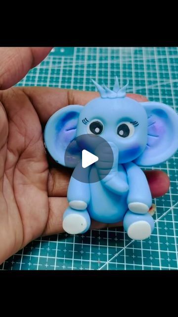 Fondant Mushrooms Tutorial, Fondant Toys, Elephant Cake Ideas, Elephant Clay, Baby Elephant Cartoon, Clay Elephant, Fondant Elephant, Elephant Cake Toppers, Toy Elephant