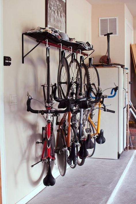 Rifacimento Garage, Bicycle Storage Garage, Kids Bike Storage, Bike Storage Apartment, Vertical Bike Storage, Bike Rack Garage, Bike Storage Garage, Bike Storage Solutions, Garage Organisation