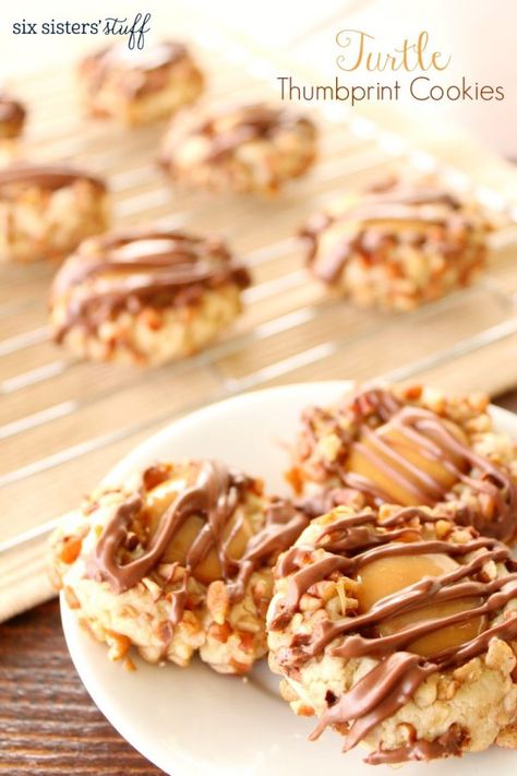 Turtle Thumbprint Cookies | Six Sisters' Stuff Turtle Thumbprint Cookies Recipe, Turtle Thumbprint Cookies, Vanilla Salt, Turtle Cookies, Bruschetta Ingredients, Six Sisters Stuff, Applesauce Cake, Top Chicken Recipes, Six Sisters