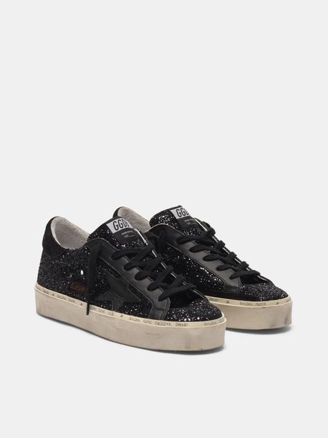 Golden Goose Black Glitter, Black Golden Goose, Golden Goose Hi Star, Golden Goose Black, 2022 Goals, Sneakers Outfit Casual, 2024 Wishlist, Goose Sneakers, Golden Goose Sneakers