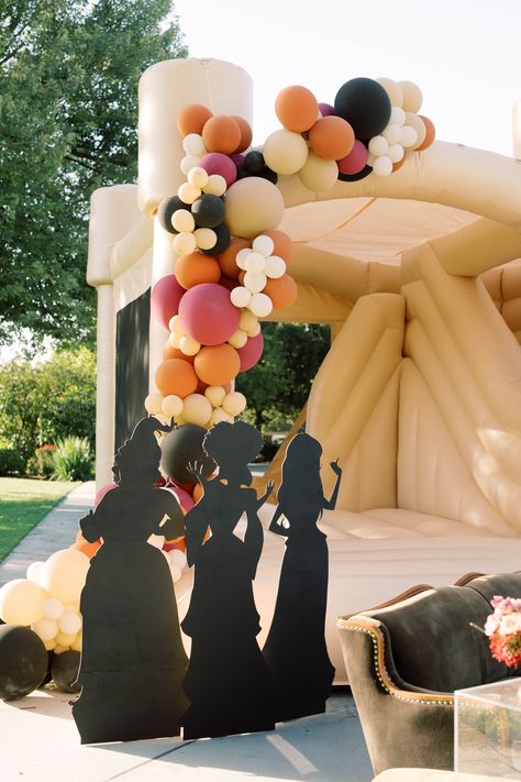 A BUNCH OF HOCUS POCUS Hocus Pocus Balloon Arch, Hocus Pocus Birthday Party Kids, Hocus Pocus Balloon Garland, Hocus Pocus Themed Decor, Hocus Pocus Outdoor Decorations, Hocus Pocus Backdrop, Hocus Pocus Trunk Or Treat, Halloween Bounce House, Hocus Pocus Birthday