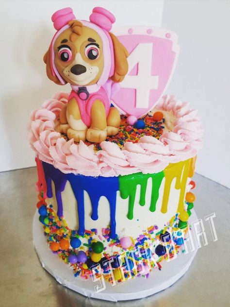 Rainbow Paw Patrol Party, Rainbow Paw Patrol Cake, Zendaya Birthday, Skye Paw Patrol Cake, Aaliyah Birthday, Cake Rainbow, Paw Patrol Birthday Cake, Candy Land Birthday Party, 5th Birthday Cake