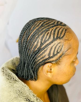 Let your hair walk into a room before you do😍❤️🔥  Freehand pattern Happy client  Cornrows are life !! #hairiseverything #letyourhairdothetalking #hairisbae #obsessedwithneatness #lookgoodfeelconfident #buttrflybraids #PolokwaneHairstylist #neatcornrows #longhair #longcornrows #kiddieshairstyles  Book your appointment now. Don’t miss out.  0782481424 for bookings Long Cornrows, Ugly Hair, Latest Hair Braids, Cornrows Natural Hair, Full Face Makeup Tutorial, Short Shaved Hairstyles, Braided Cornrow Hairstyles, Natural Hair Updo, Cornrow Hairstyles