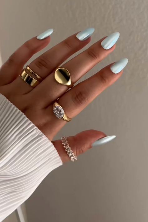 Baby Blue Summer Nails, Nails Tiffany Blue, Summer Nail Inspo Almond, Baby Blue Chrome Nails, Nails Blue Chrome, Chrome Nails Blue, Blue Chrome Nail, Baby Blue Chrome, Hot Summer Nails