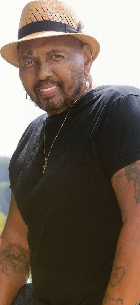 Aaron Neville