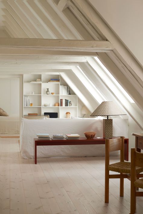 4 Ways to Modernize a Home's Old Bones (See: This Light-Filled Flat in Copenhagen) Copenhagen Apartment, Townhouse Apartments, Attic Apartment, Attic Bedrooms, Attic Renovation, Attic Remodel, Apartment Renovation, Attic Bedroom, Attic Rooms