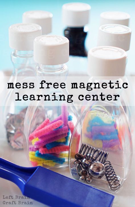 Make this Mess Free Magnetic Learning Center for some fun and easy STEM learning play. Science Center Preschool, Magnet Activities, Science Experience, Pre-k Science, Science Area, Brain Craft, Easy Stem, Science For Toddlers, Discovery Bottles