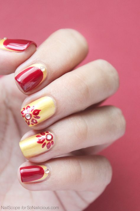 Thailand nail art. Tutorial: http://sonailicious.com/thailand-nail-art-tutorial/ Thailand Nails Designs, Purple Pastel, Yellow Nails Design, Country Nails, Queen Nails, Makeup Nails Designs, Red Nail Designs, Popular Nails, Pedicure Nail Art