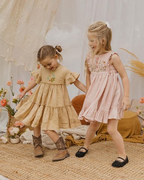 🌸 MELON LINEN & POWDER LINEN DRESSES 💛 so much fun twirling in our Melon linen Flounce Sleeve Tiered Dress and Powder linen Ruffled Hem Dress 🌸 “Berries” and “Echinacea Flowers” embroideries 🧵 @juliadukephoto photography 💞 . . . #dannieandlilou#childrenswear#handmadeloves#ministylekids#linenkidswear#linenclothing#linendress#handmadeinukraine#kidsfashion#fortheloveoflinen #linenembroidery #embroidereddress Ruffle Hem Dress, Flounce Sleeve, Linen Dresses, Tiered Dress, Hem Dress, Girl Clothes, Embroidered Dress, Ruffle Hem, Melon