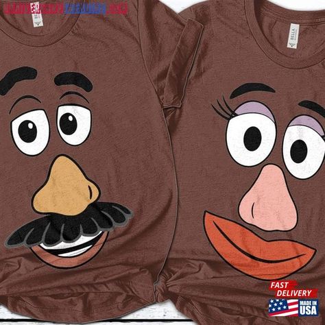 Mr And Mrs Potato Head Shirts, Toy Story T Shirt Ideas, Toy Story T Shirts, Fiesta Bluey, Disney Couple, Trio Halloween Costumes, Mr Potato, Family Disney Trip, Mr Potato Head