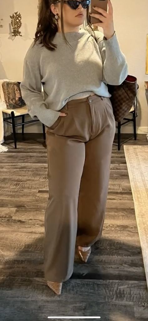 Rich Outfits Classy Plus Size, Burnt Orange Work Outfit, Curvy Office Outfit Business Casual, Law Office Outfits Women, Rich Outfits Classy, Tan Pants Outfit, Office Outfits Women Plus Size, Academia Inspiration, Corporate Fits