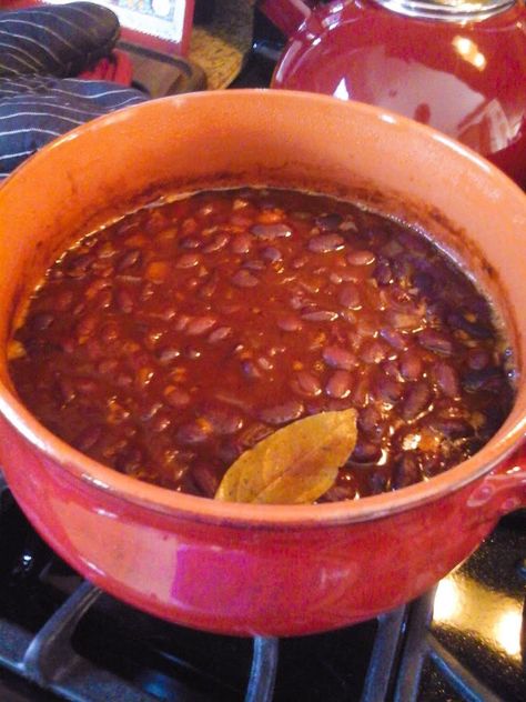 Sweet and Tangy Red Beans #baked beans #kidney beans #red beans #party sides #tangy beans #sweet beans #beans with rum #beans with ketchup #BBQ beans #justapinchrecipes Vegetarian Side Dish Recipes, Red Beans Recipe, Beans Baked, Recipes With Kidney Beans, Sweet Beans, Charro Beans, Bbq Beans, Beans And Legumes, Vegetarian Side Dish