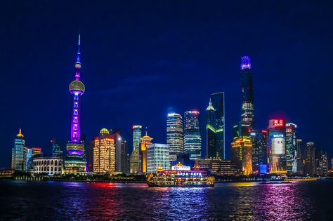 https://flic.kr/p/ygWNB8 | The Bund - Shanghai Cityscape by night - China | Canon EOS 700D Shanghai Aesthetic, Shanghai Bund, Shanghai Night, Shanghai Travel, Shanghai Skyline, Shanghai City, Cityscape Wallpaper, Hawaii Wall Art, Night Skyline