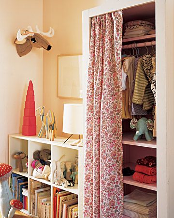 Kids Clothes Storage, Case Studio, Baby Clothes Storage, Closet Curtains, Baby Storage, Brooklyn Apartment, Printed Curtains, Kid Spaces, Childrens Bedrooms