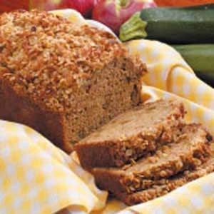 Apple Zucchini Loaf Taste Of Home Zucchini Bread Recipe, Zucchini Nut Bread Recipe, Zucchini Bread Taste Of Home, Zucchini Nut Bread, Bread For Dinner, Chocolate Pineapple, Apple Zucchini, Apple Baby Food, Easy Quick Bread