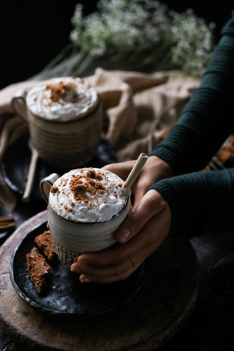 Gingerbread Latte Recipe, Peanut Butter Curry, Chilli Soup, Vegan Gingerbread, Vegan Whipped Cream, Gingerbread Latte, Mushroom Coffee, Latte Recipe, Unsweetened Almond Milk